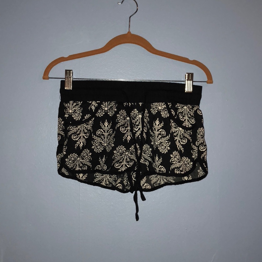 FOREVER21 SUMMER SHORT